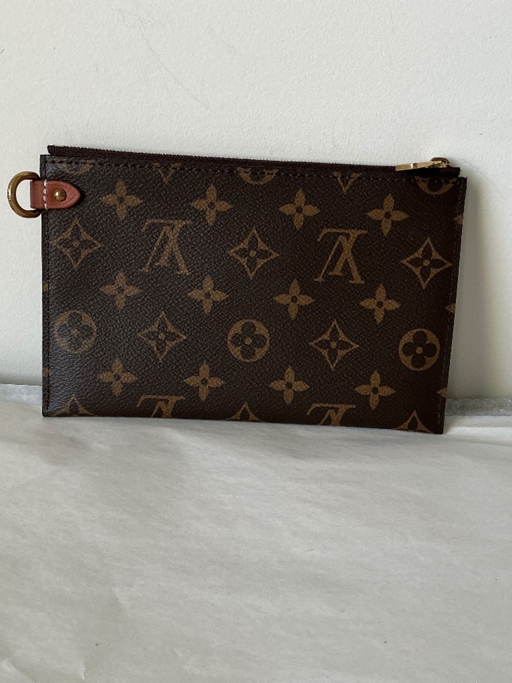 NWOT Louis Vuitton Monogram Pouch
